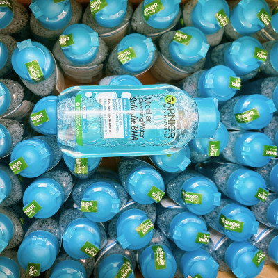 Nước Tẩy Trang Garnier Da Dầu Và Mụn 125ml
